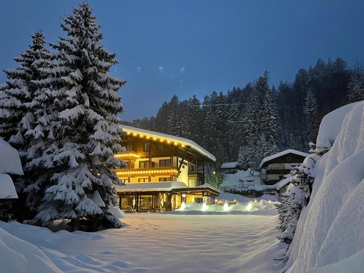Gasthof Schlossberghof Lienz Dış mekan fotoğraf